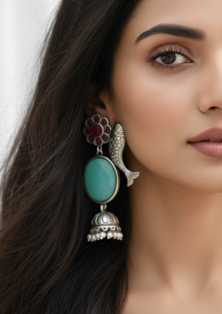 Oxidized Fish motif earrings