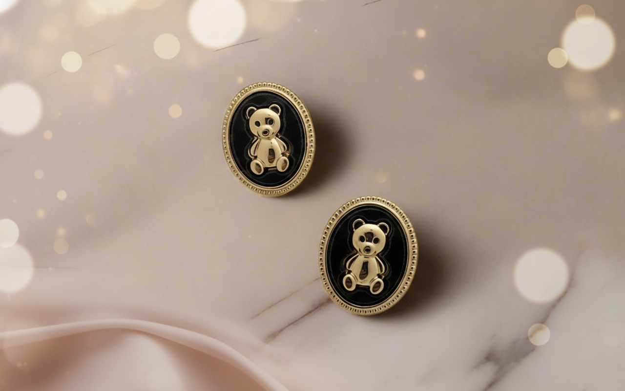 Teddy bear studs