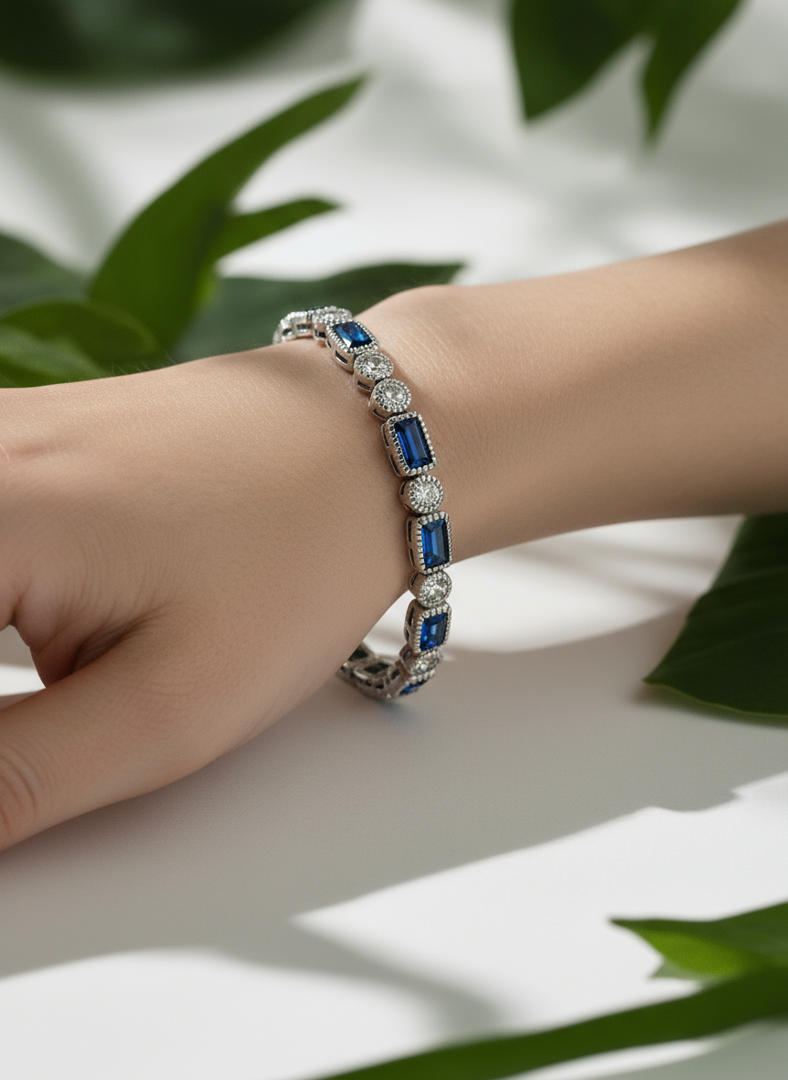 Adorable & Delicate Crystal studded Bracelet