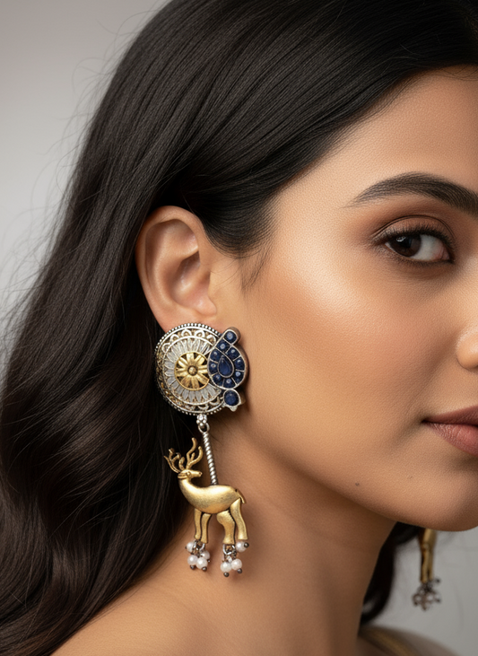 Stylish Deer motif earrings