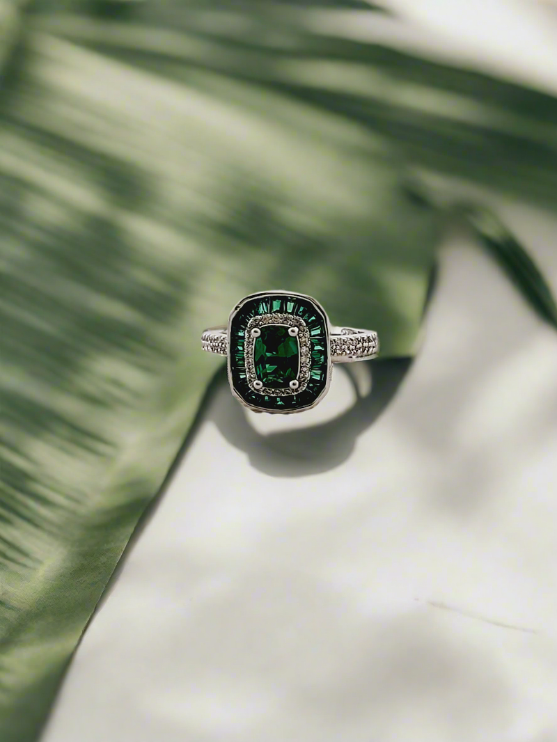 Exquisite Great Gatsby Inspired Ruby Cocktail Ring