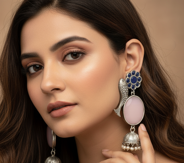 Oxidized Fish motif earrings