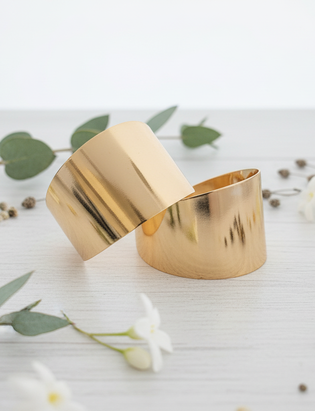 The Aurelia Bold Tapered Hoops