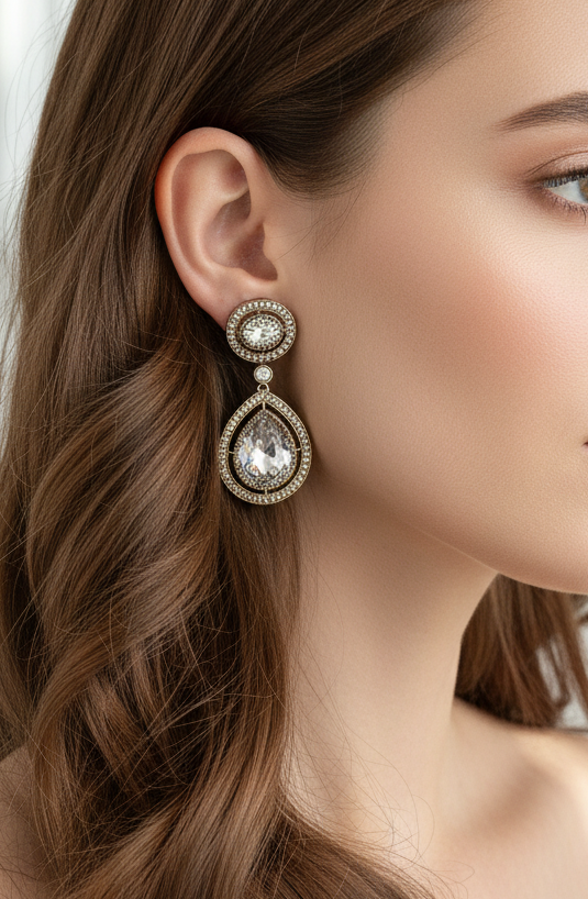 The Grand Empress Three-Layer Necklace Set